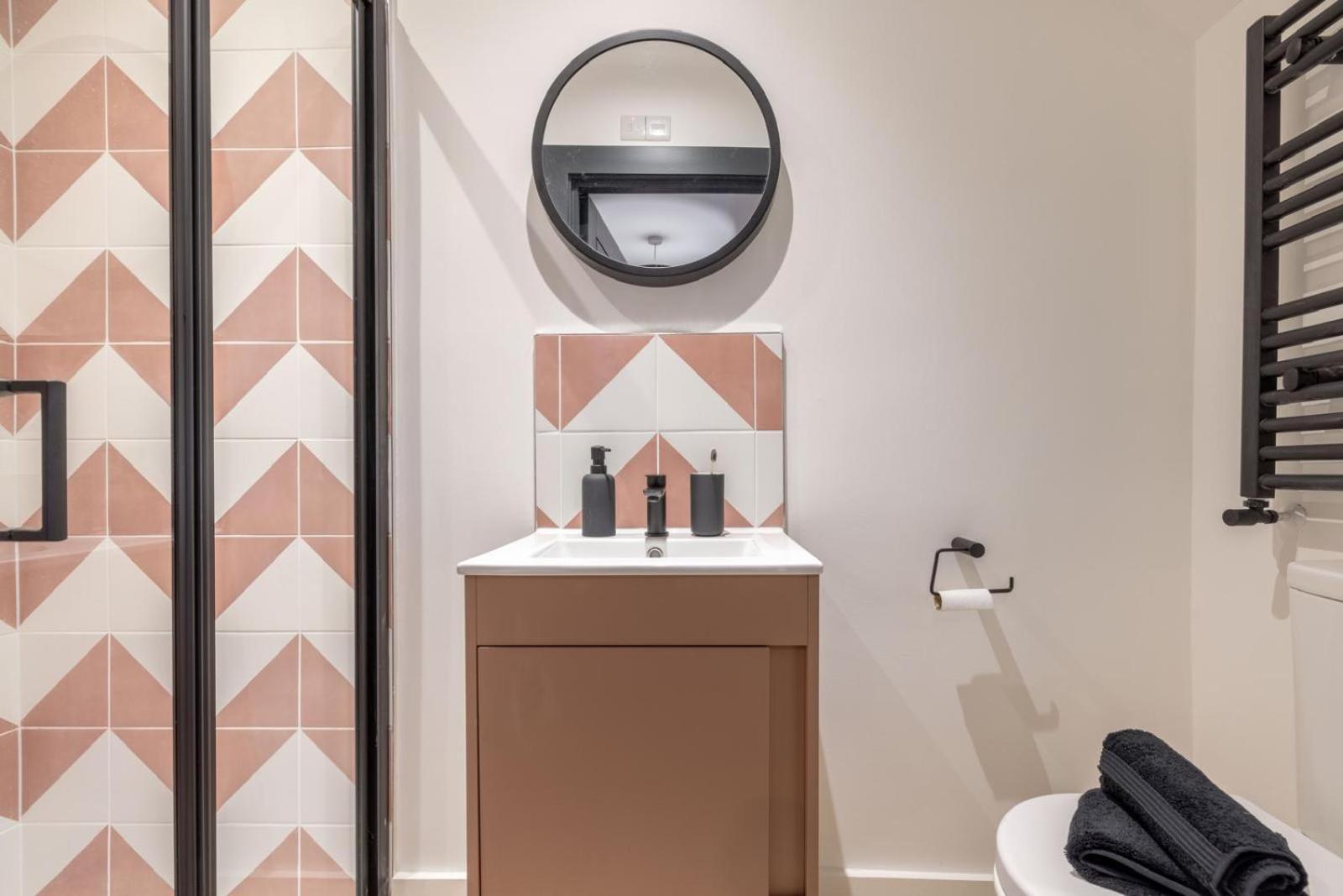 Apartment Queens Spacious 3 Bdr & 2 Bdr By Citygo