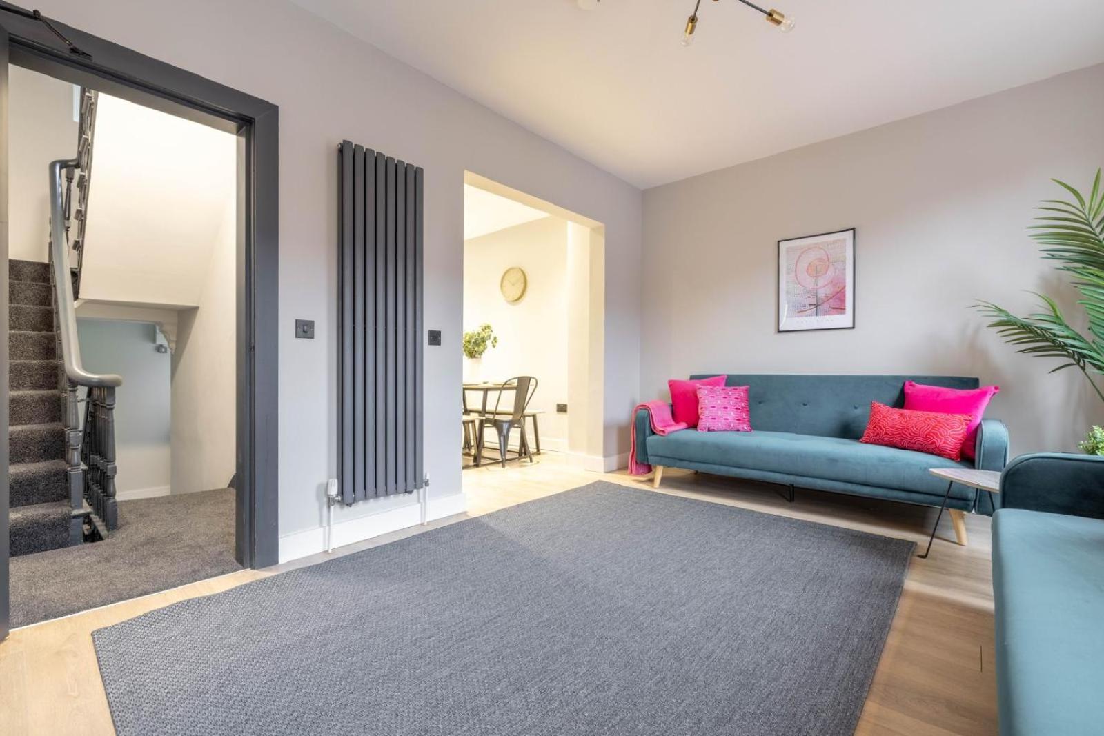 Queens Spacious 3 Bdr & 2 Bdr By Citygo Apartment *