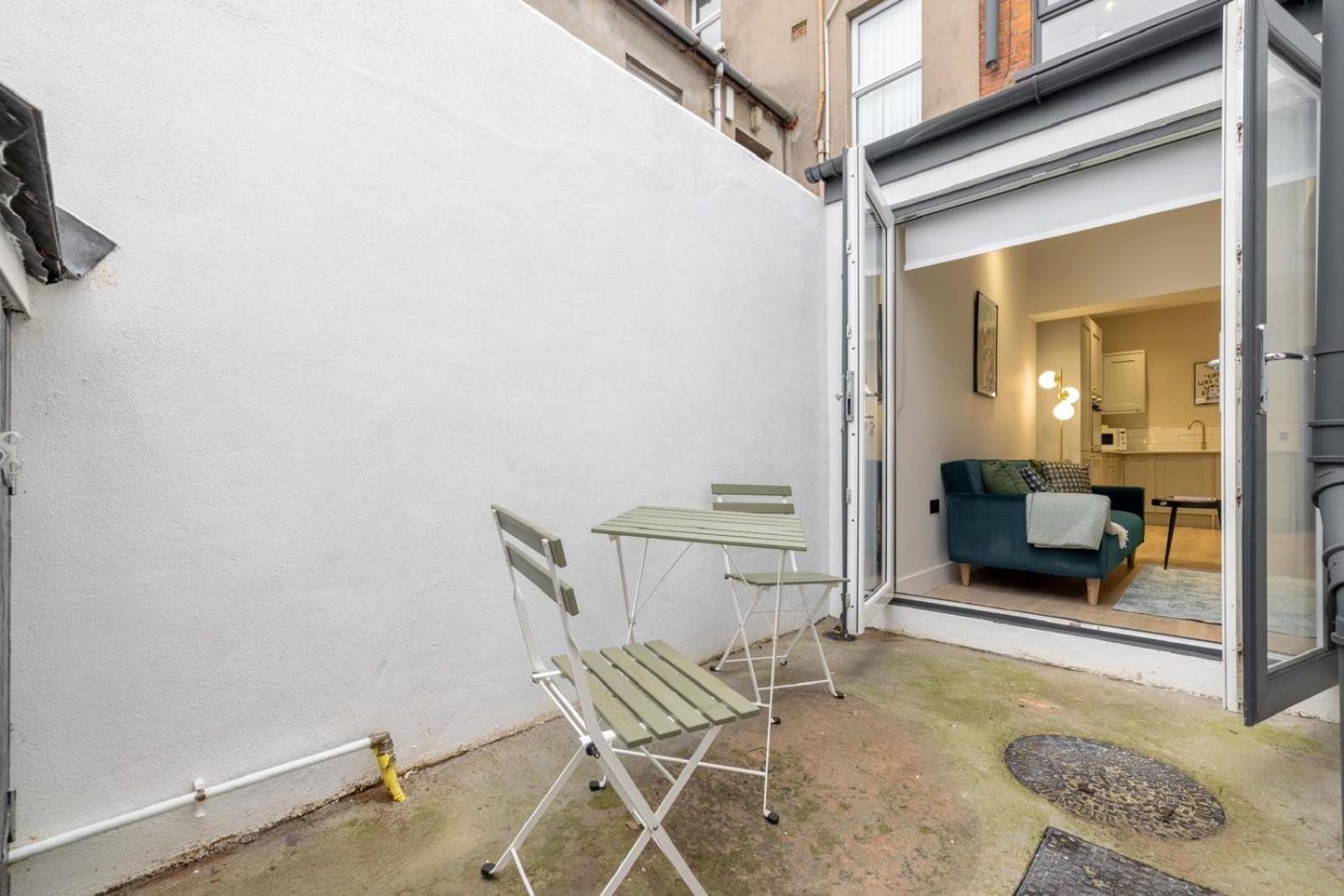 Queens Spacious 3 Bdr & 2 Bdr By Citygo Apartment