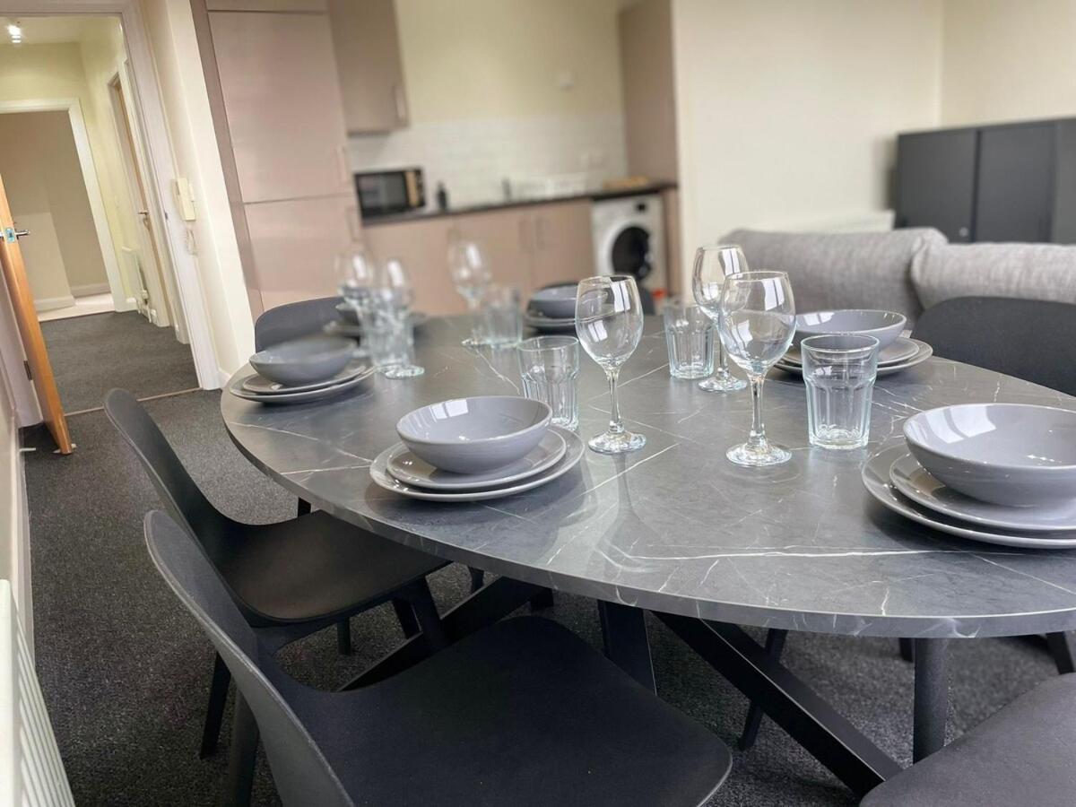 Stylish 2br With Views Near Centre Apartment