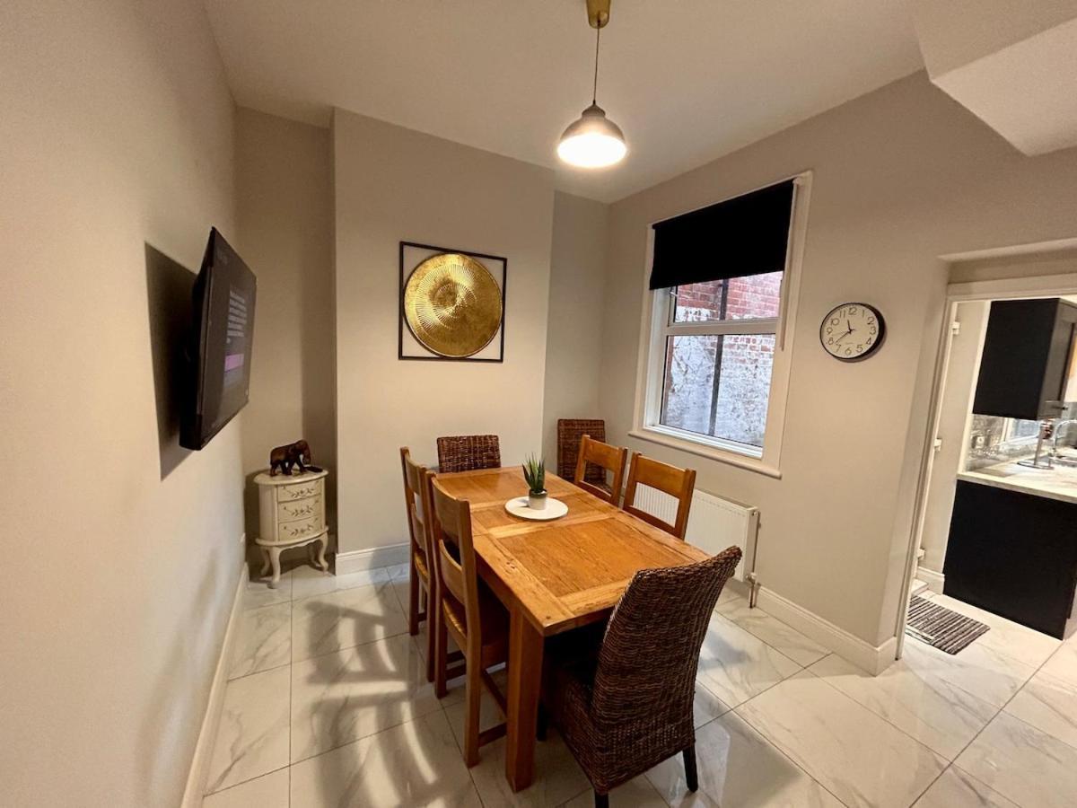 Holiday home Luxurious, Newly Renovated, Victorian Belfast