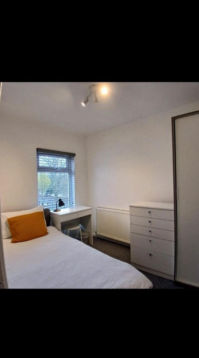 Lagan View Terrace, Queens Quarter * Belfast