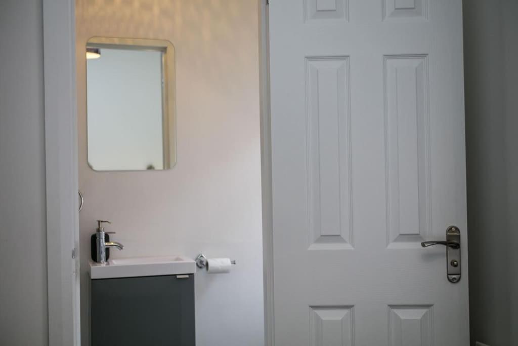 Holiday home Modern Terrace House Belfast