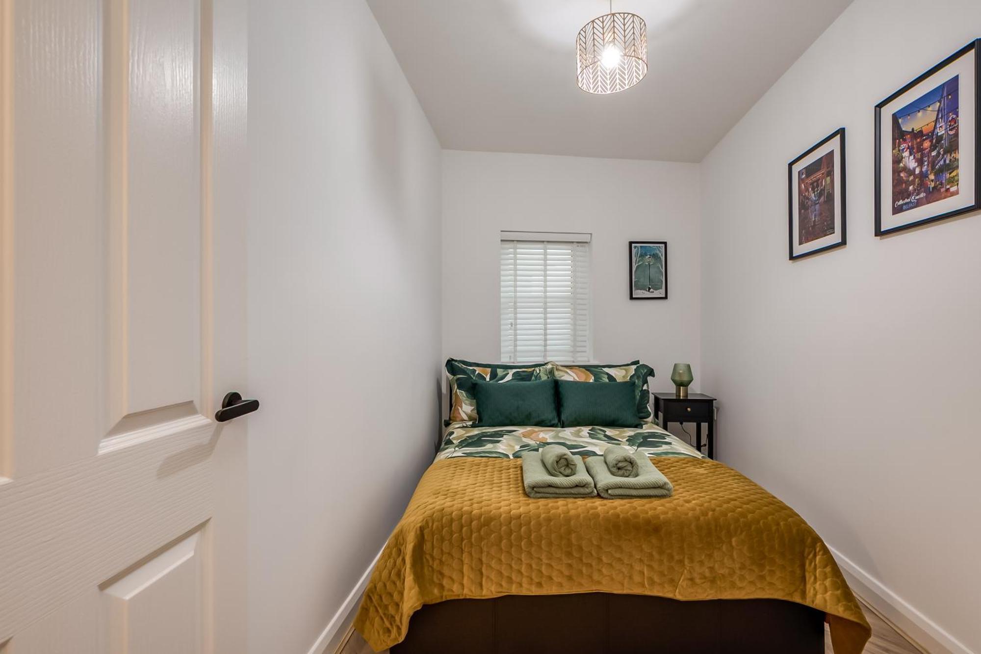 Stylish 2 Bedroom Apartment Belfast