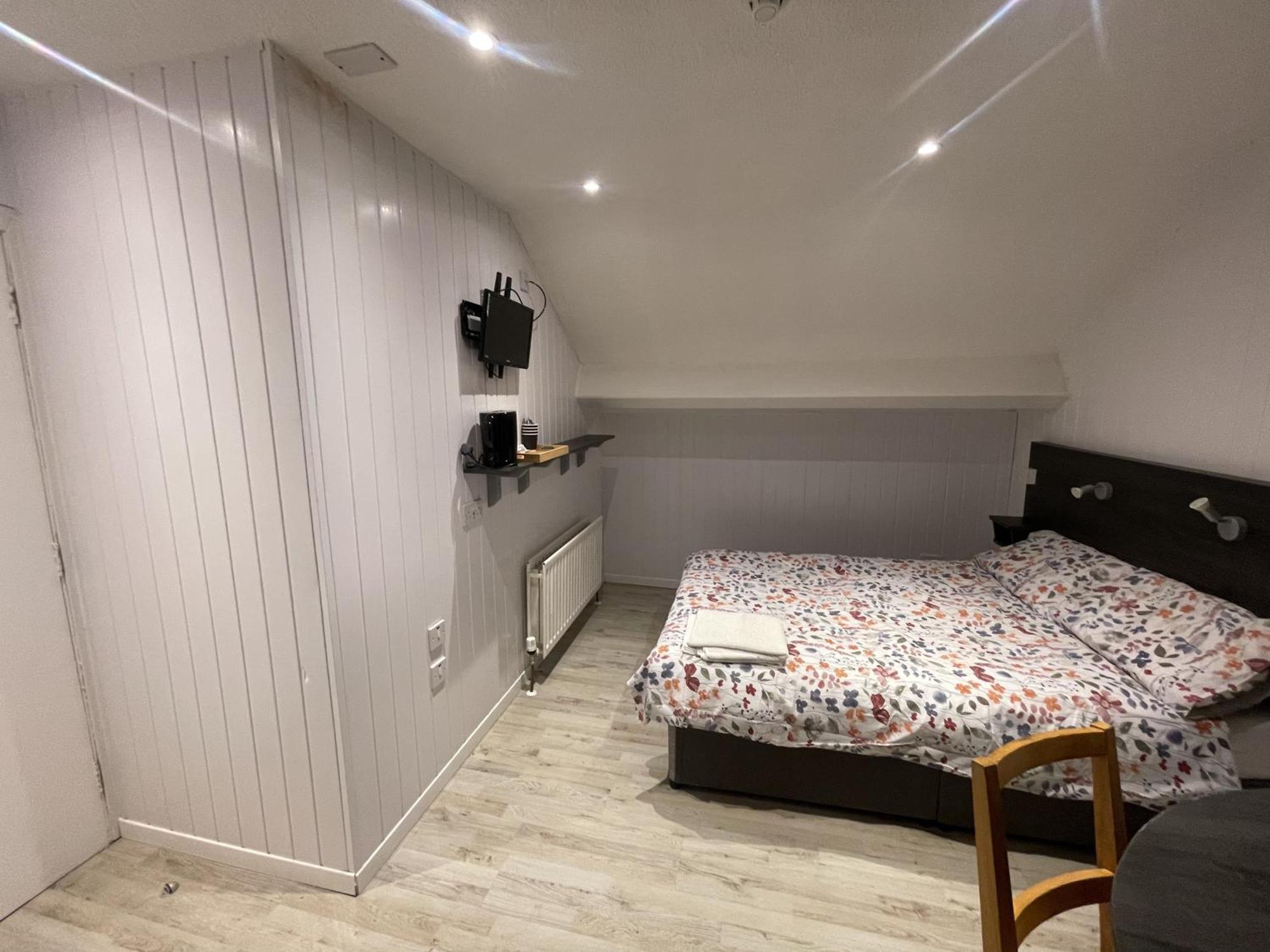 Oyo Queens Quarter Hotel Belfast