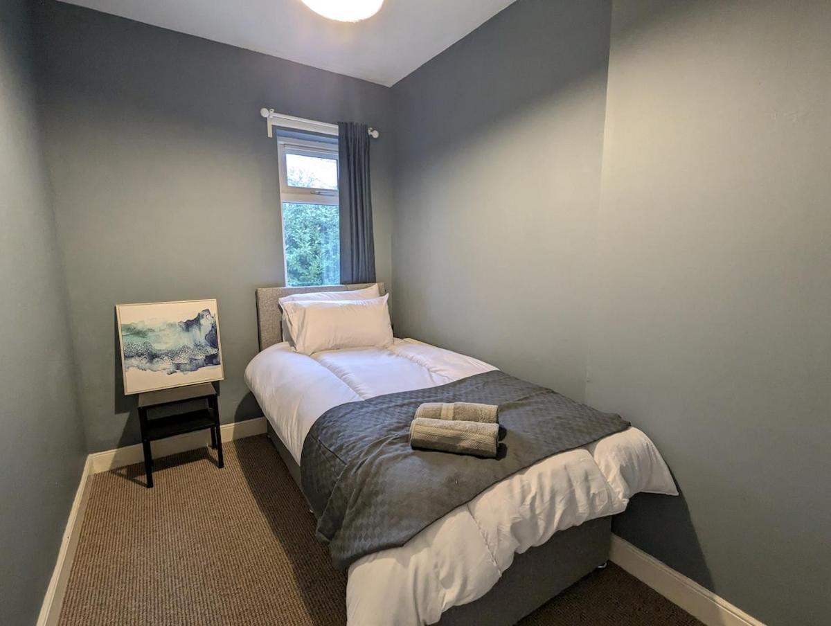 Holiday home Basecamp Lisburn Road
