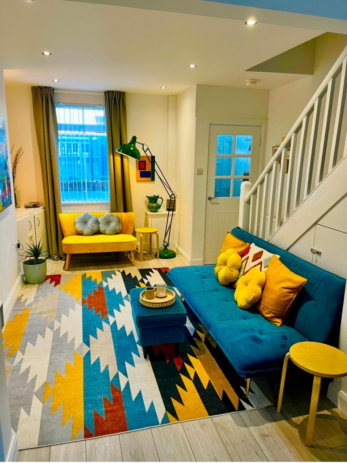 Stay-k-belfast Cosy Entire House 10 Mins From Centre Belfast