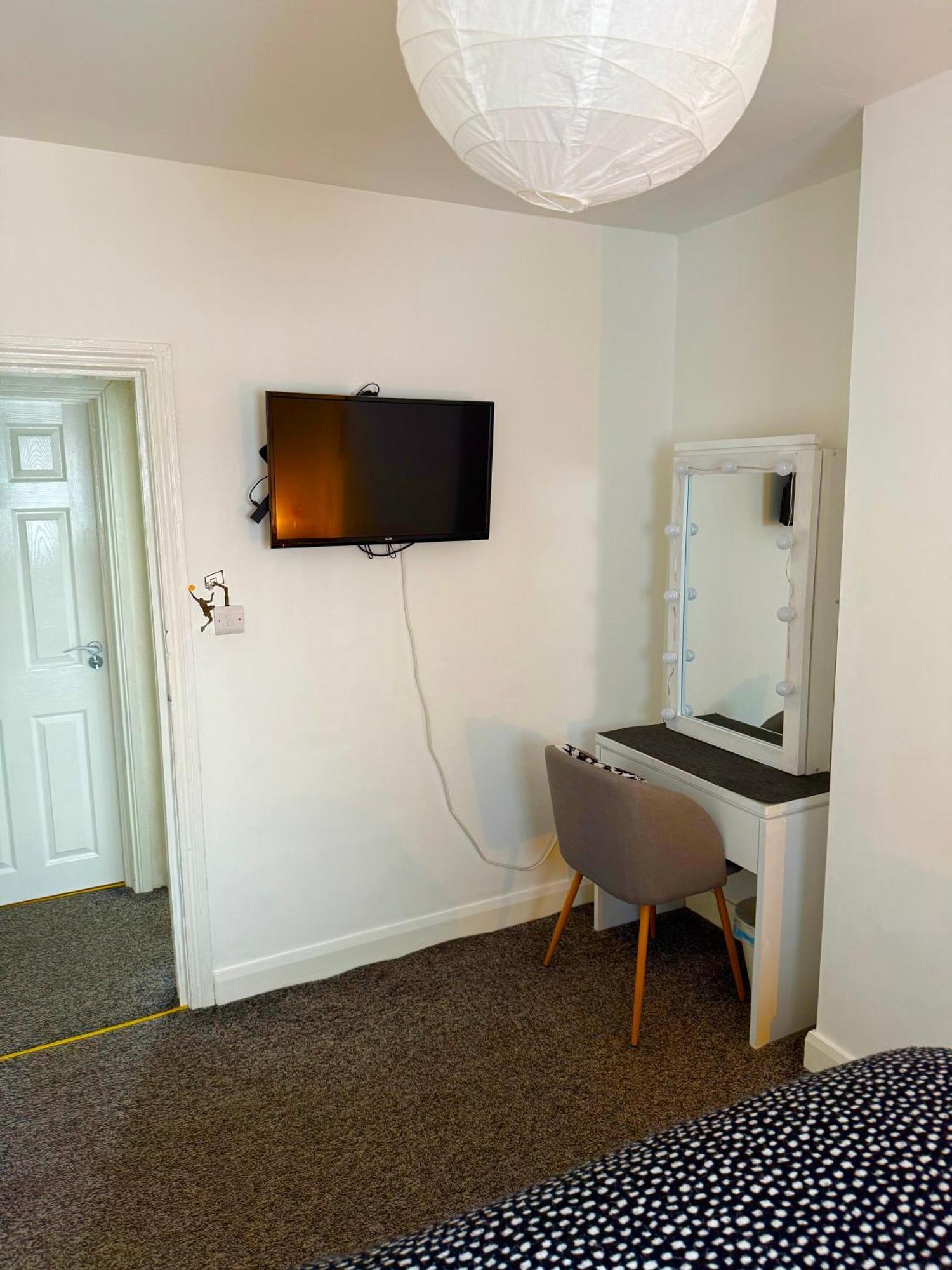 Stay-k-belfast Cosy Entire House 10 Mins From Centre Belfast