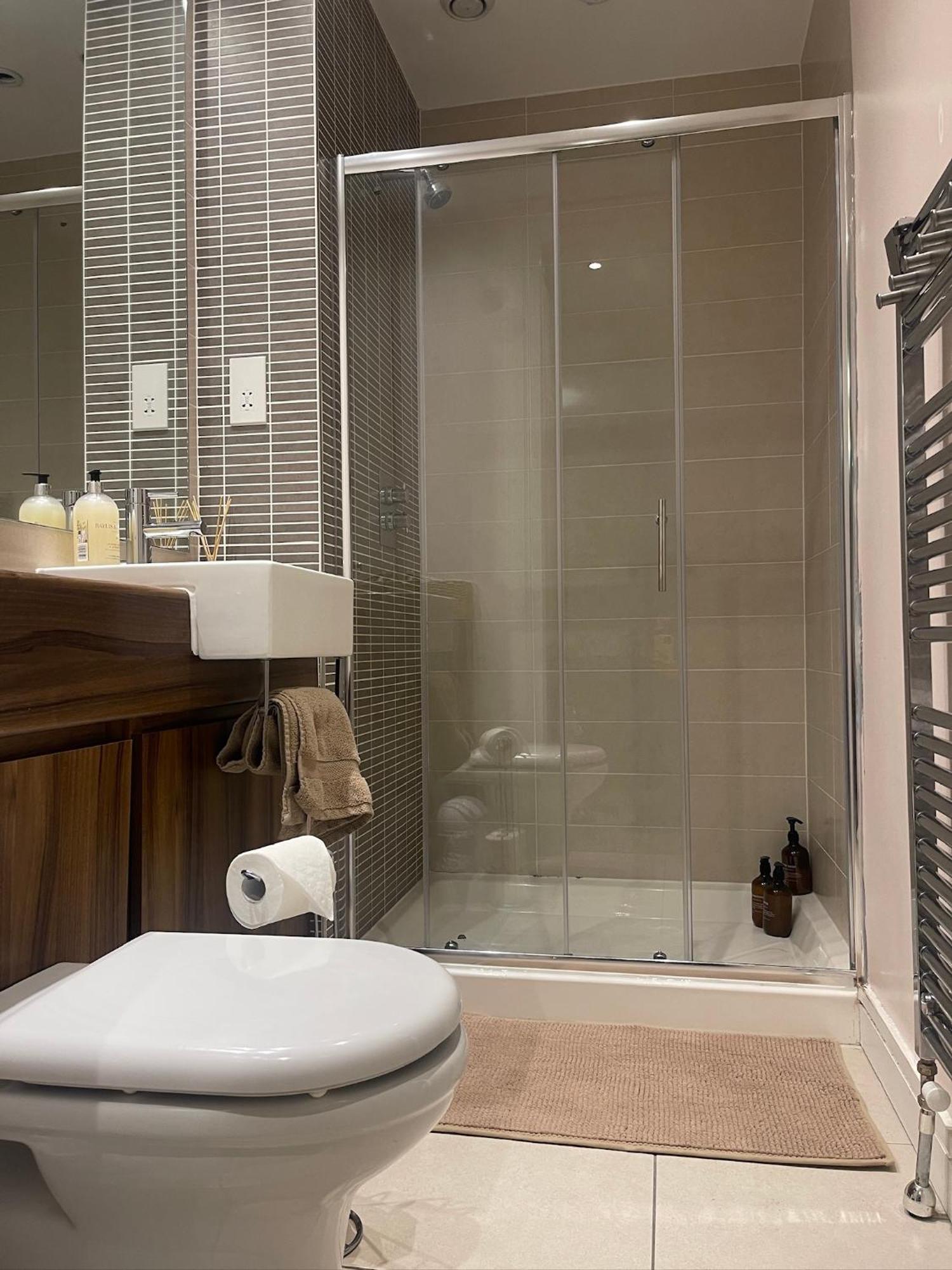 Apartment Titanic Quarter, Marina View Modern 2 Bedroom Belfast