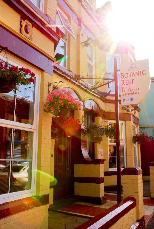 Botanic Rest Queens Quarter 3* Belfast