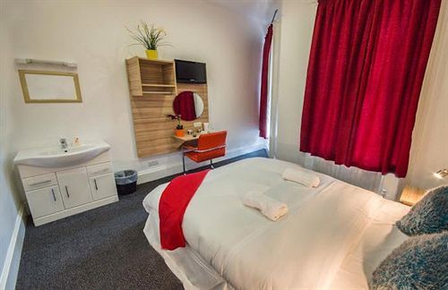 Botanic Rest Queens Quarter Hotel 3*