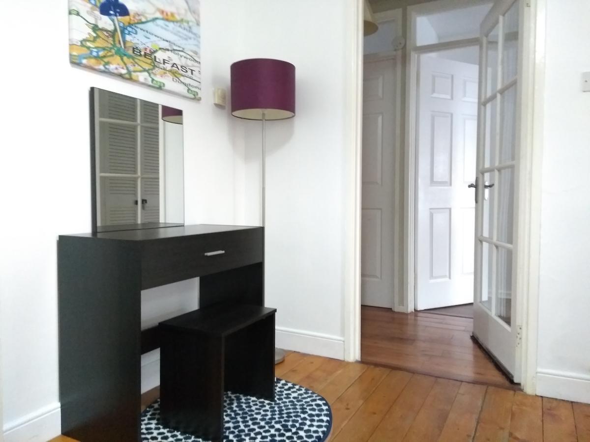 Great Location - City Centre - Parking - 4 Beds - 2 Bedrooms Apartment Belfast