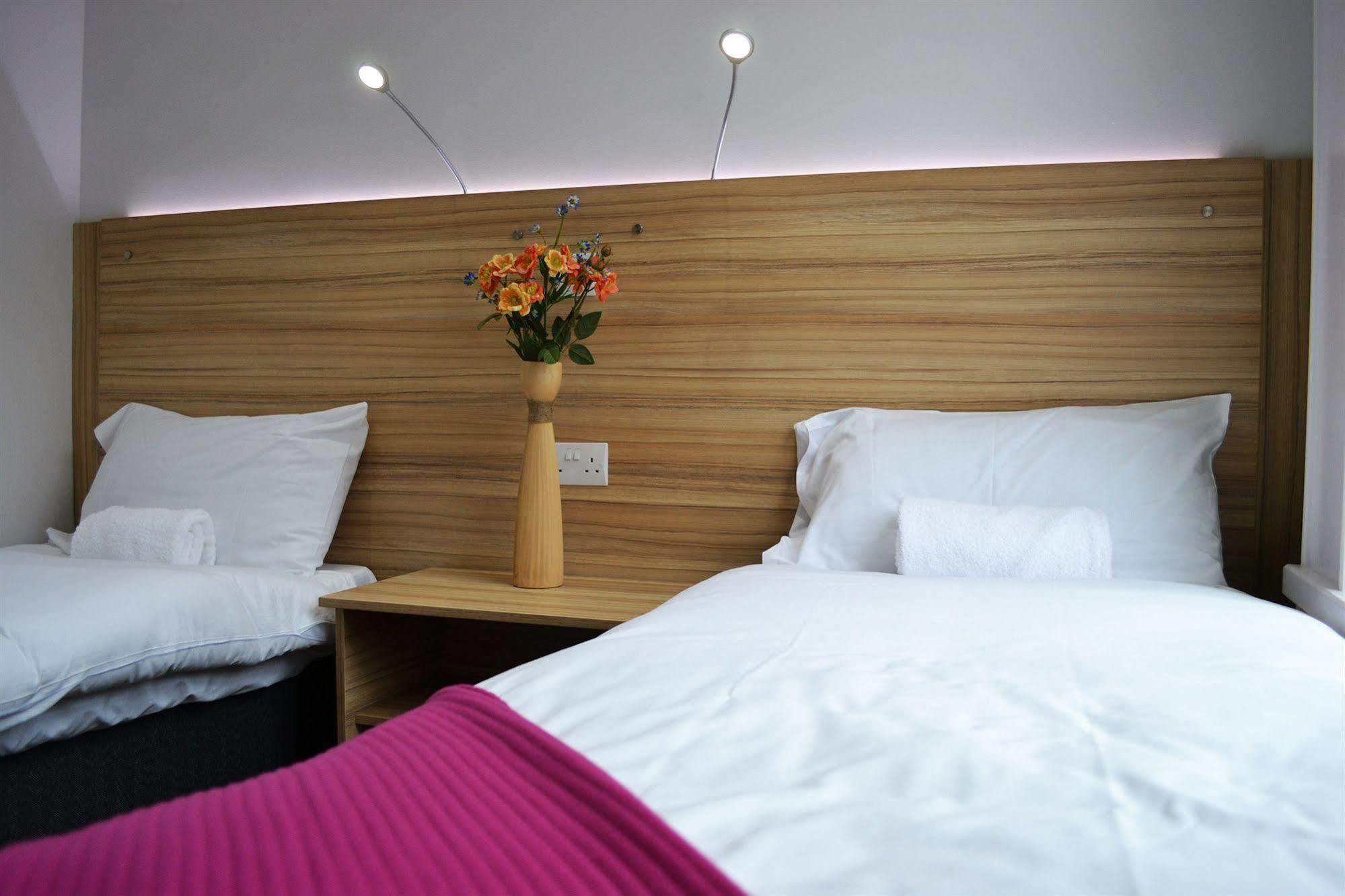 Hotel Botanic Rest Queens Quarter Belfast