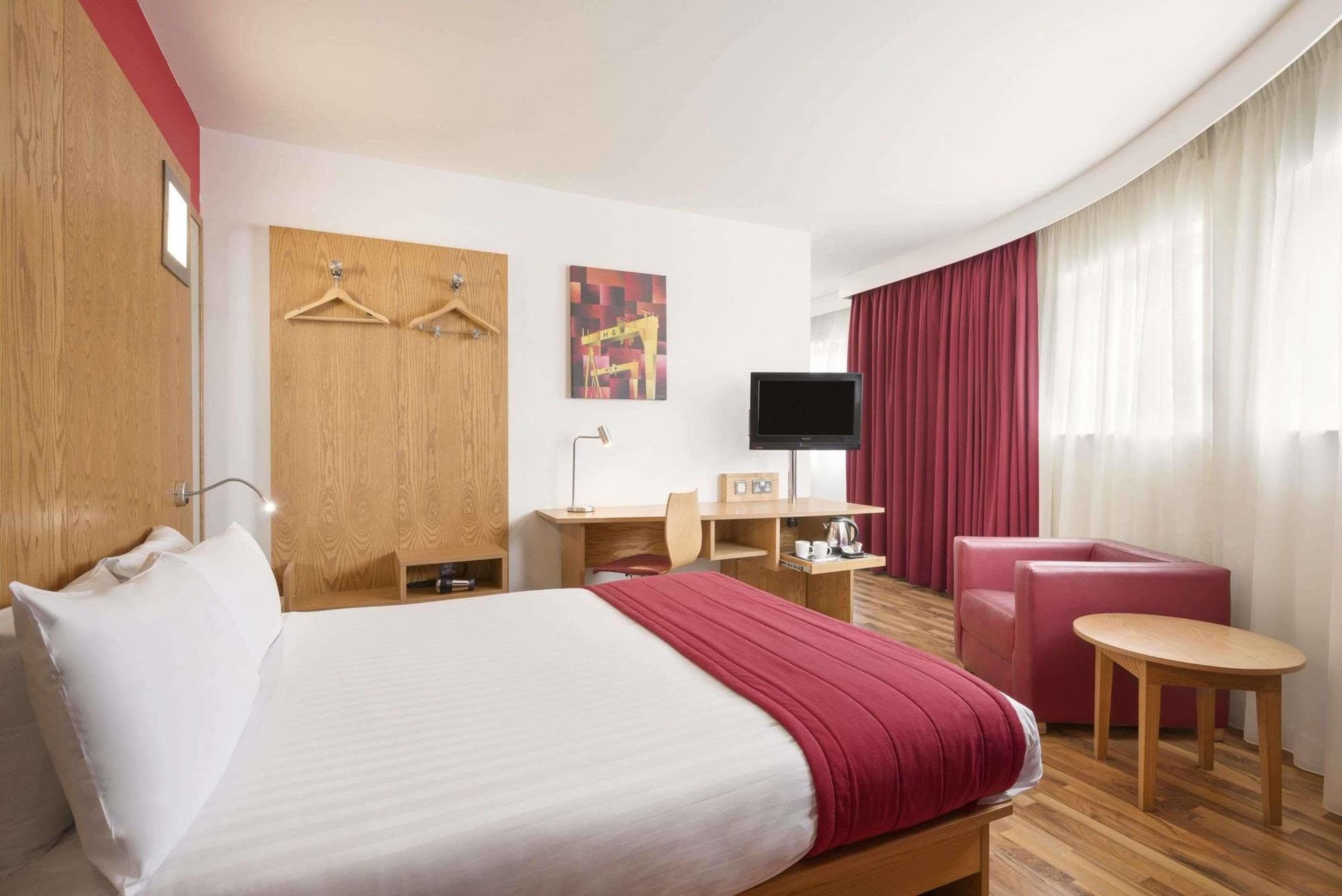 Ramada By Wyndham Hotel 3*