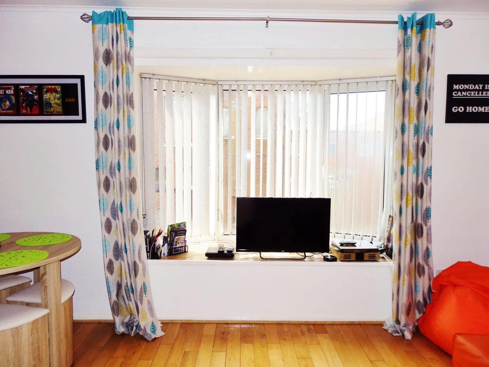 Apartment Very Central Location- Free Parking - 2 Bedrooms Belfast