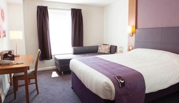 Premier Titanic Quarter 3*