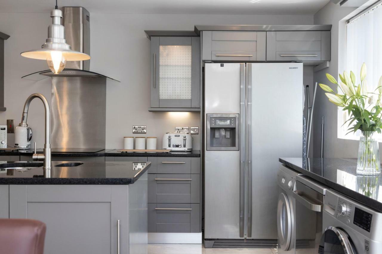 Holiday home Chestnut House, Beautiful, Spacious & Comfortable Belfast