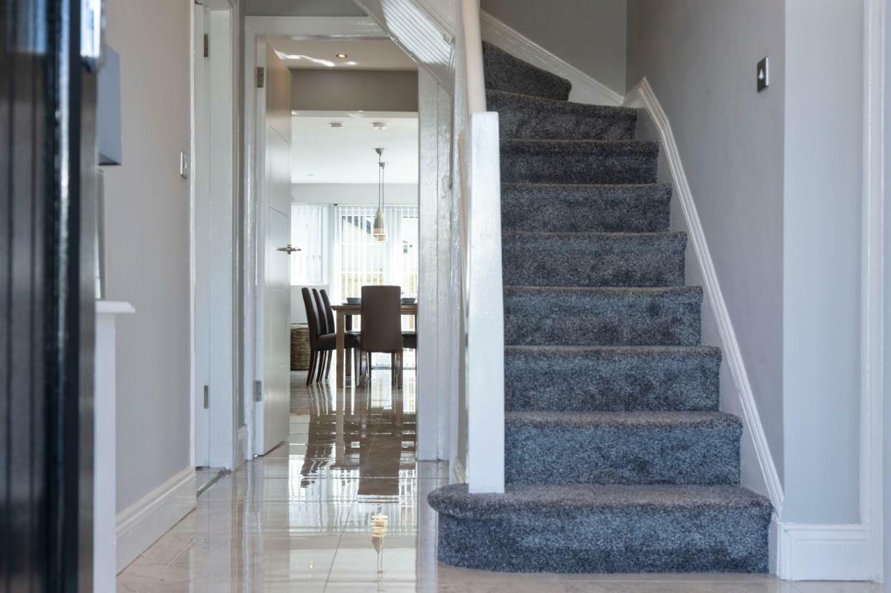 Chestnut House, Beautiful, Spacious & Comfortable Belfast