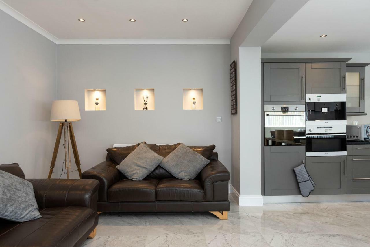 Chestnut House, Beautiful, Spacious & Comfortable