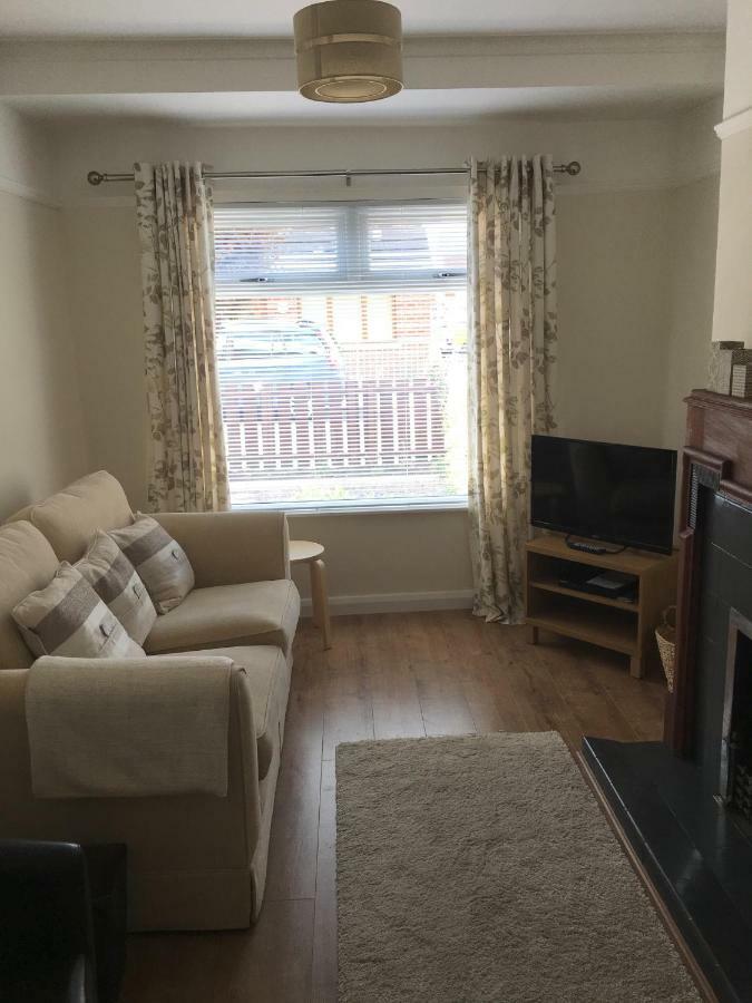 Belfast Holiday Home *