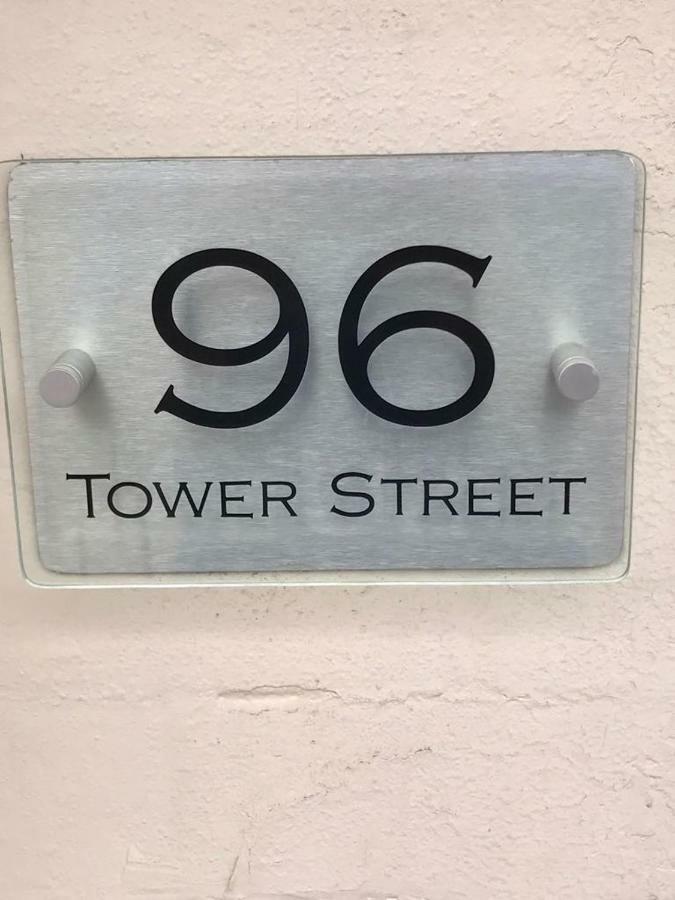Holiday home Tower Street Treasure Belfast
