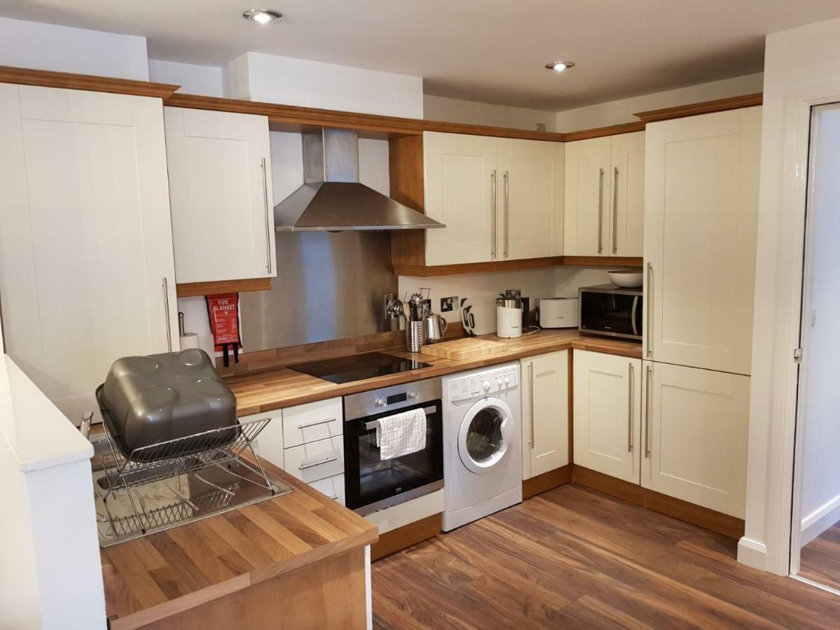 Chancellors Court Apartment *