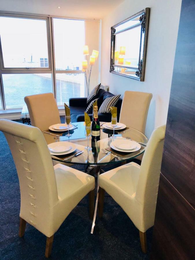 Luxury 2 Bedroom In Prime City Location *
