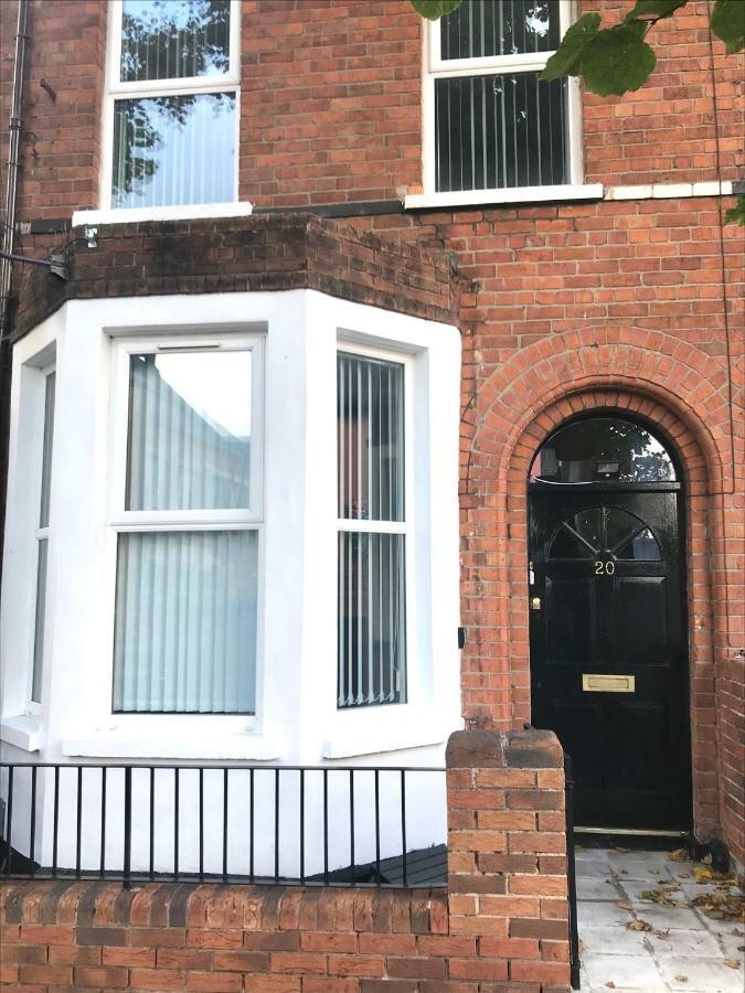 Apartment Castleton Townhouse *