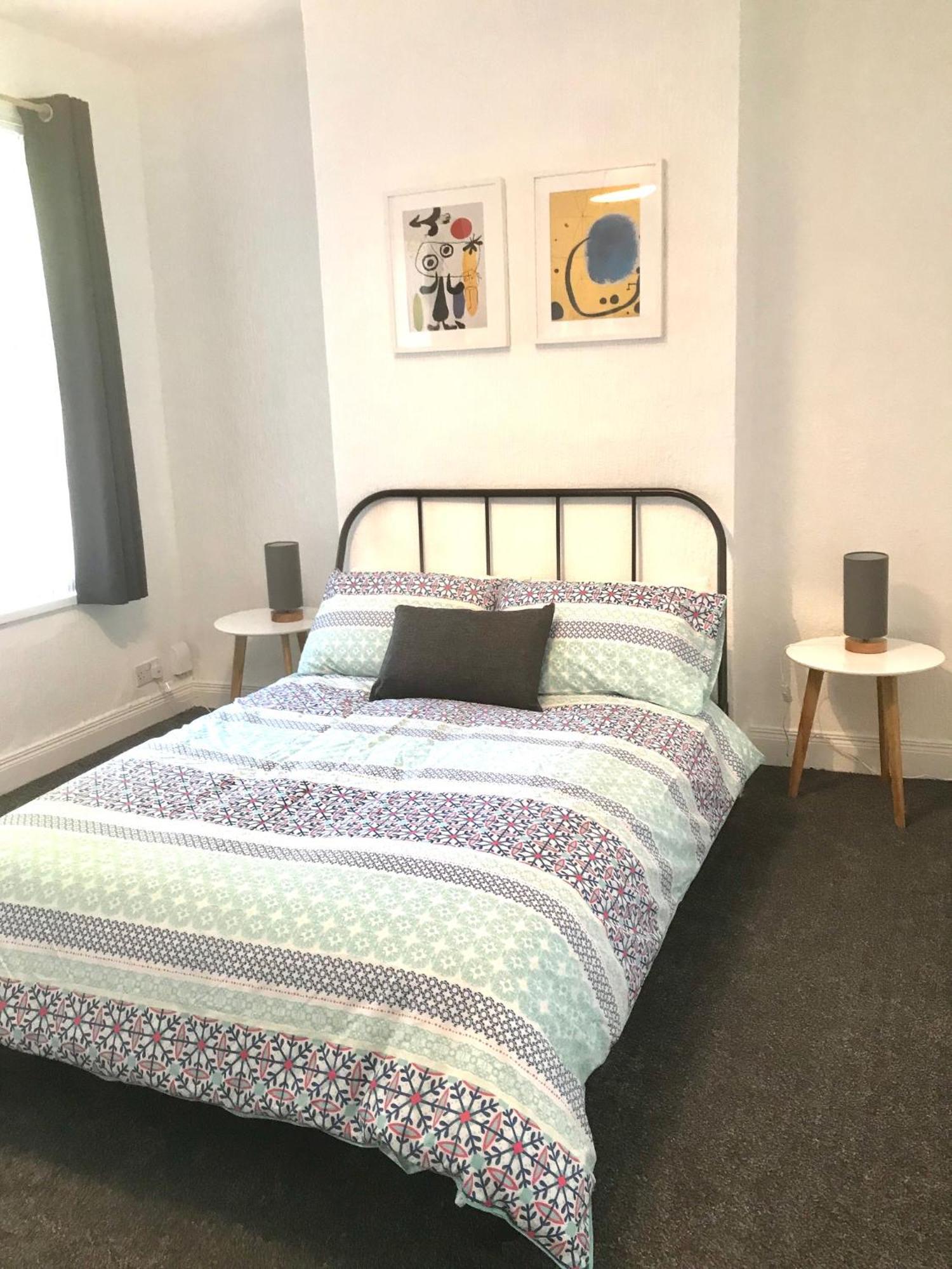 Castleton Townhouse * Belfast