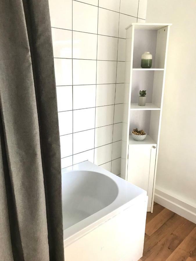 Castleton Townhouse * Belfast