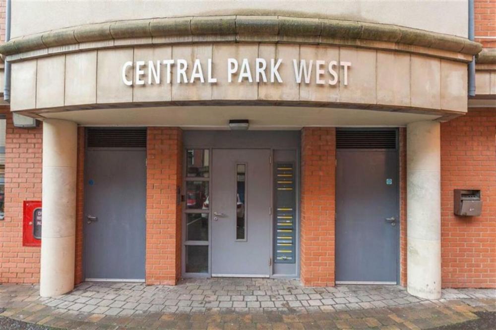 Central Park, 33 Alfred Street, Belfast, Bt2 8ed Belfast