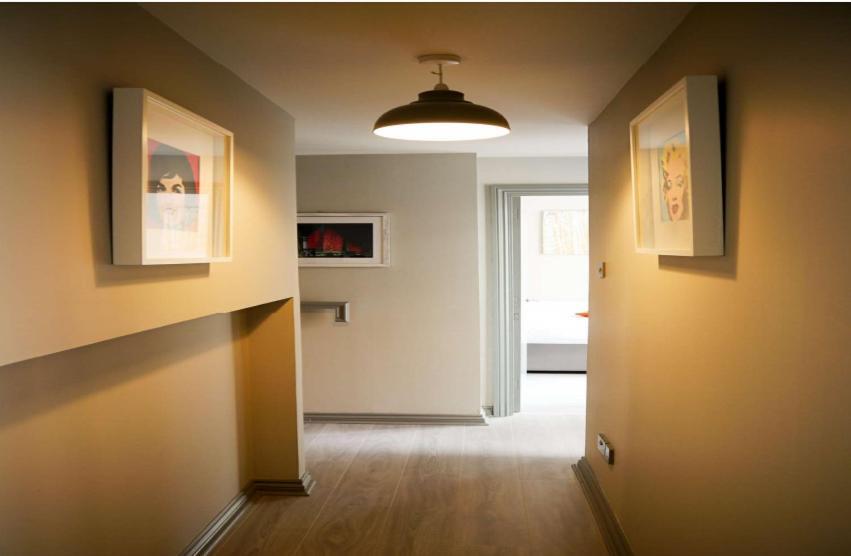City Centre Penthouse With Parking And Balcony