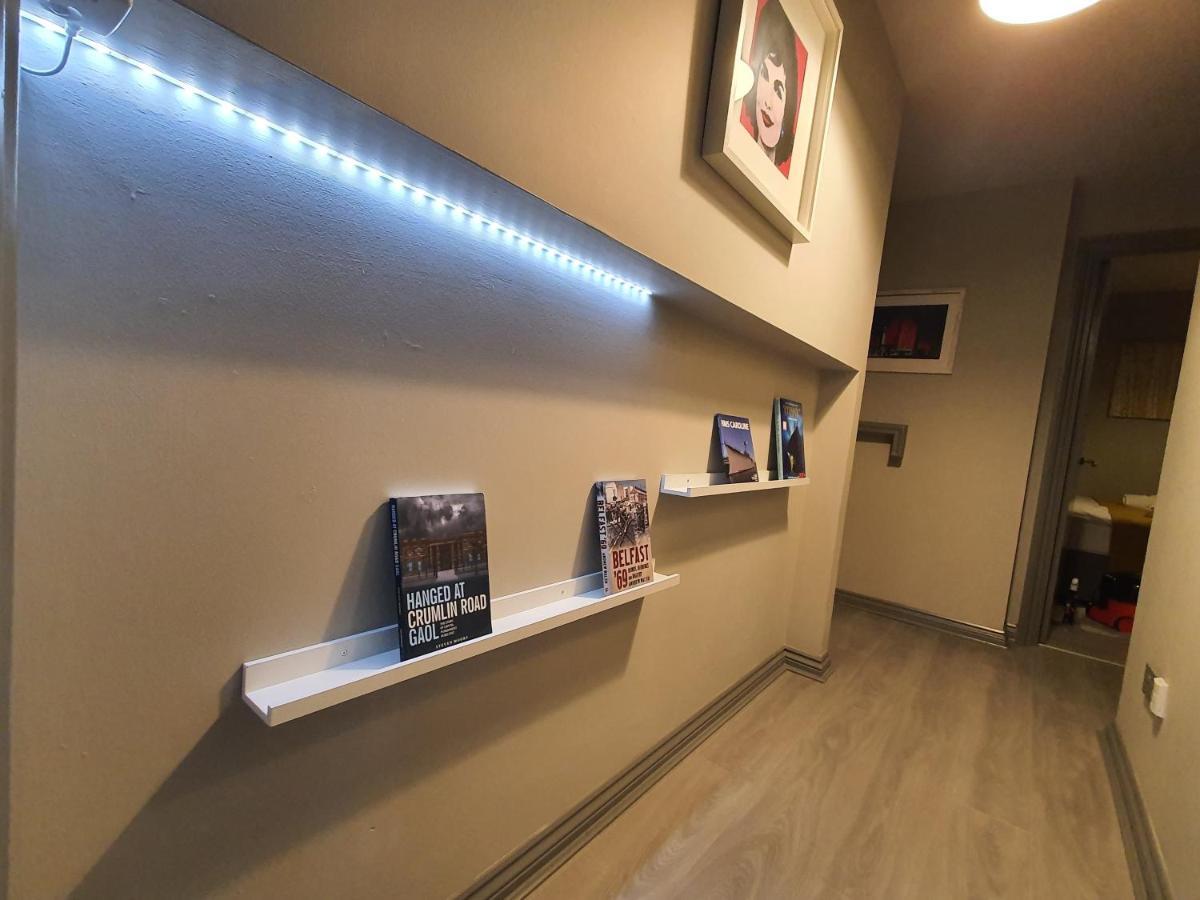 Apartment City Centre Penthouse With Parking And Balcony Belfast