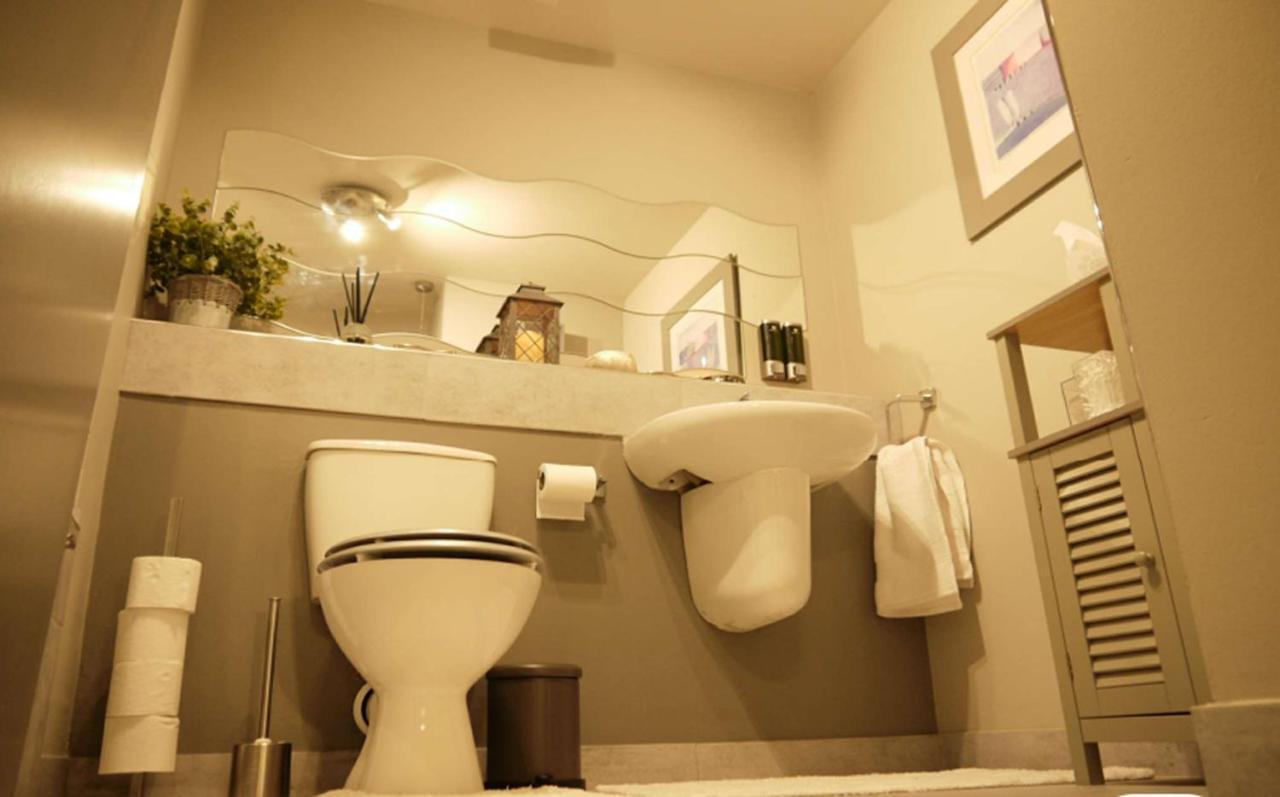 Apartment City Centre Penthouse With Parking And Balcony *