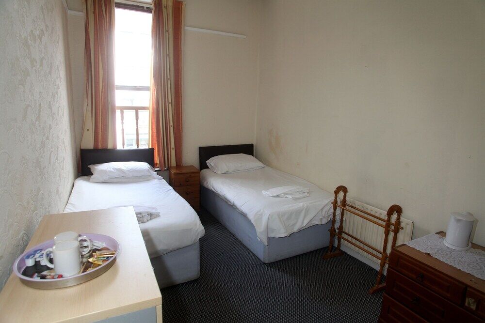 Oyo Queens Quarter Hotel Belfast