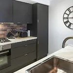 Pass The Keys Stunning 1Br Apt In No 1 Location With Free Parking
