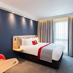 Holiday Inn Express Belfast City By Ihg