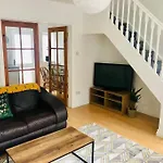 Cosy House, Lisburn Road