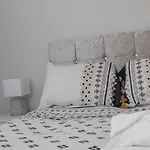 2 Bedroom Apartment Belfast