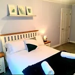 City Centre Top Floor Apartment In Belfast City Centre