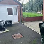 Private Cabin, Own Access & Ensuite