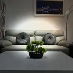 Aqua Dream Luxury Apartment-Coyles Place At Portland 88