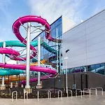 Mayfield Square