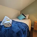 Bt 9 Granny Flat & Walled Garden