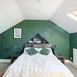 Gorgeous Homestay