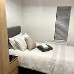 Ekaya Cozy Home