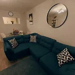 2Br Cosy City Centre Apartment
