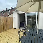 Edge Cottage- Newly Renovated