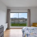 Free Parking - Luxury Penthouse Apartment