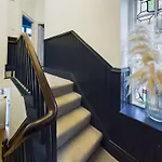 Cozy 2 Bedroom Property In Belfast